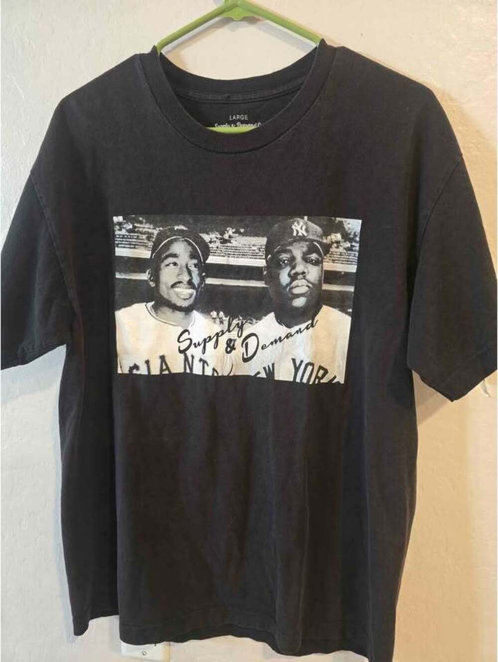 Supply And Demand Tupac And Biggie T Shirt Men's Size Large